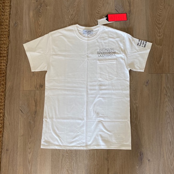 Star Wars graphic tee - Picture 2 of 5